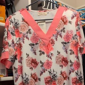 Elegant Floral V-Neck Blouse - Pink and White